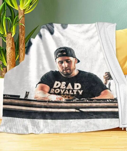 avatar woolimerch